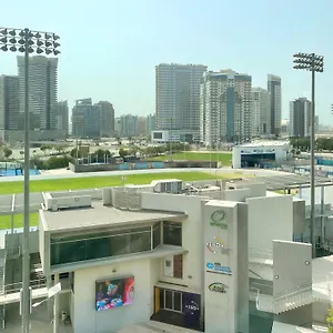 emirates-sports-hotel-apartments-2br.dubaihotelsoffers.com/
